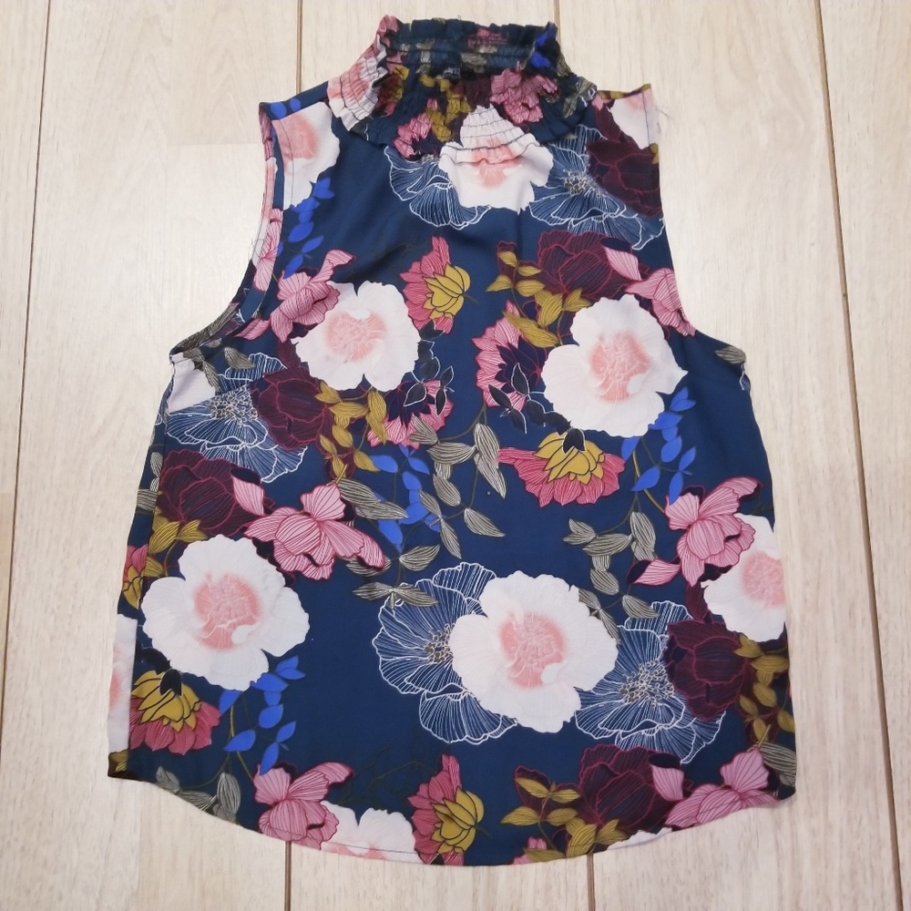 Monteau Sleeveless Top